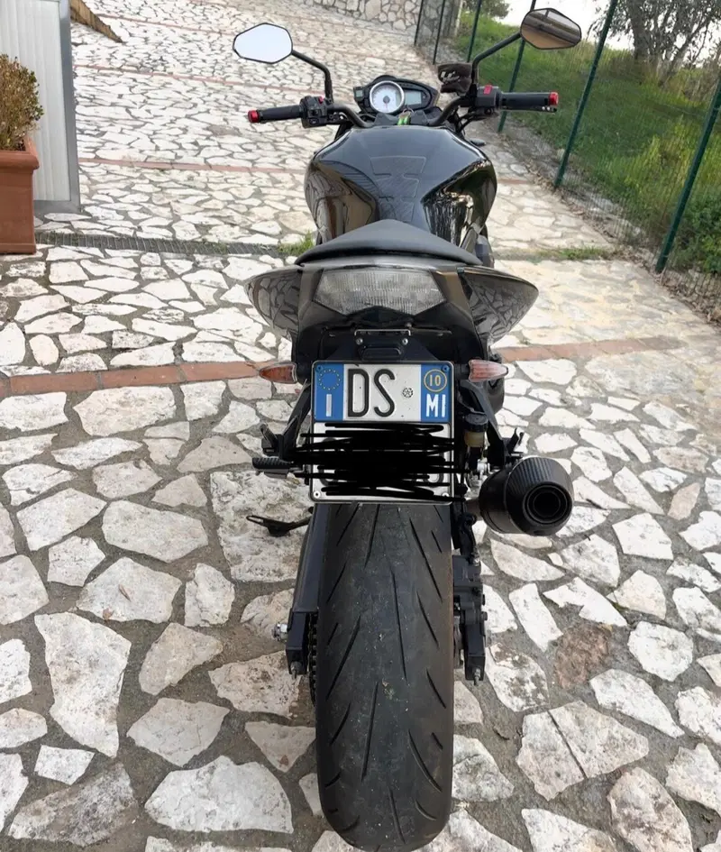 Kawasaki Z 750 (2007 - 14) (7)