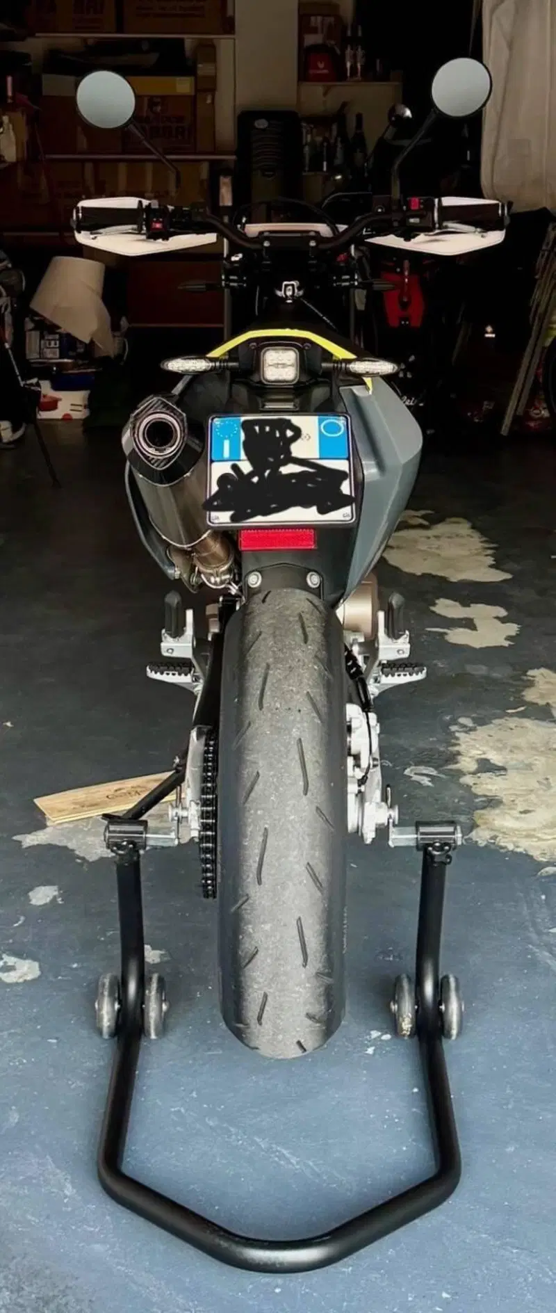 Husqvarna 701 Supermoto (2023 - 25) (7)