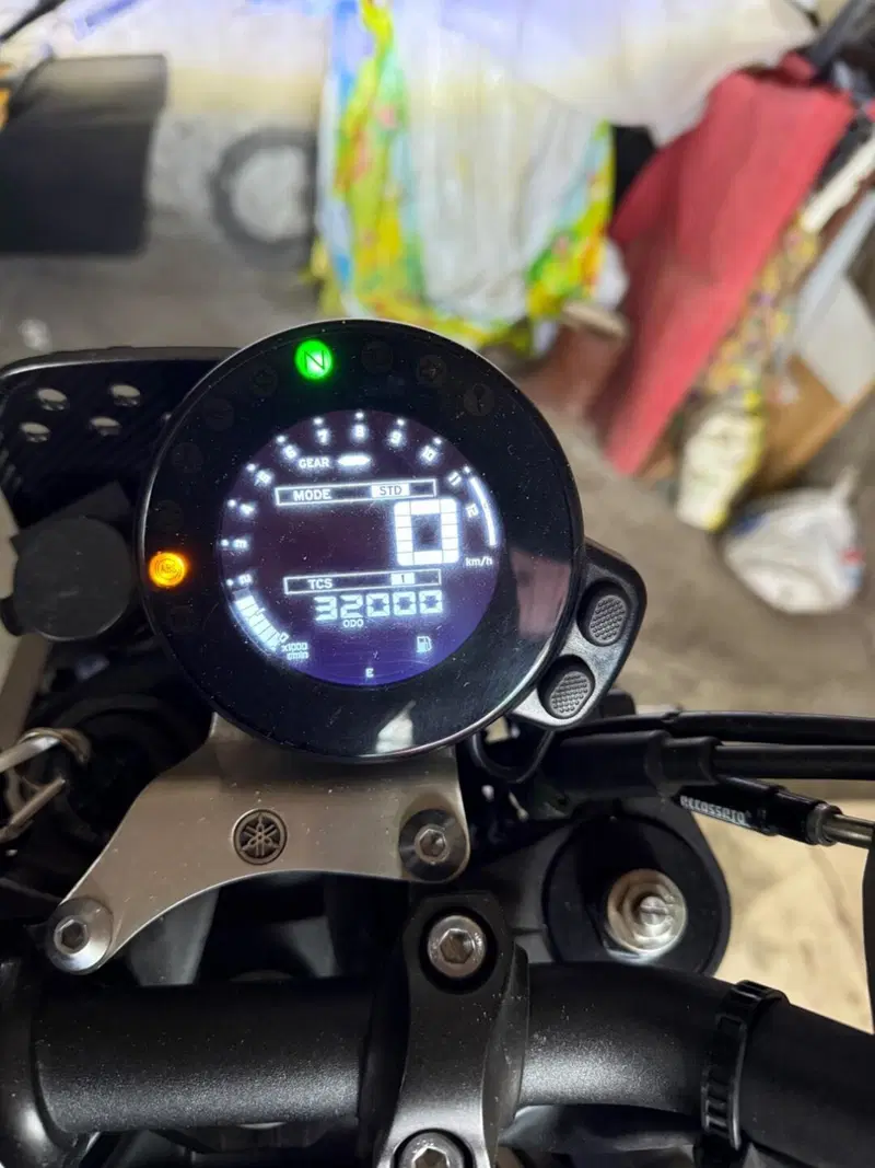 Yamaha XSR 900 ABS (2016 - 20) (4)