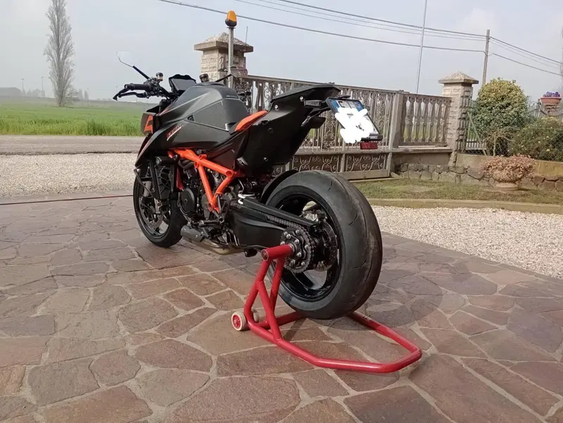 KTM 1390 Super Duke R EVO (2024 - 26) (5)
