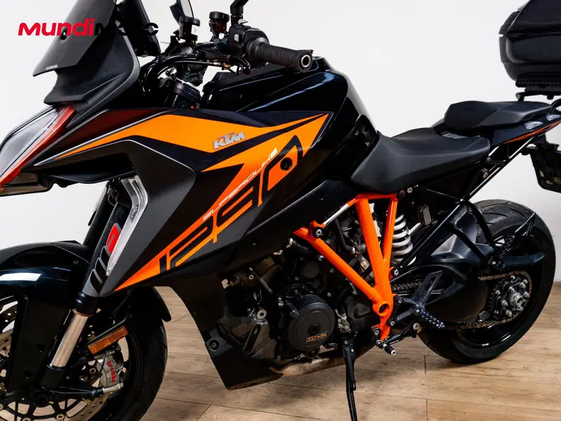 KTM 1290 Super Duke GT (2022 - 25) (8)