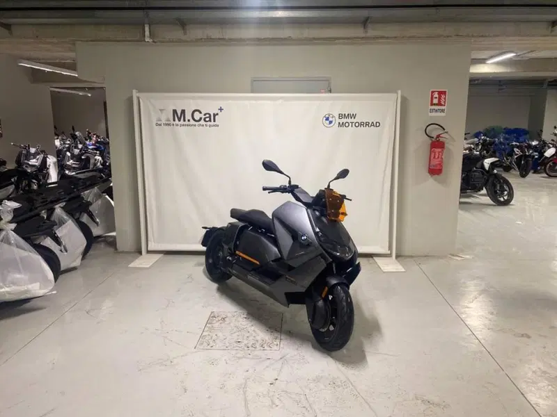 Bmw CE 04 (2021 - 25) (3)