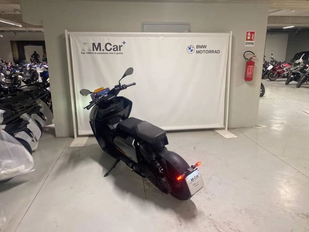 Bmw CE 04 (2021 - 25) (7)