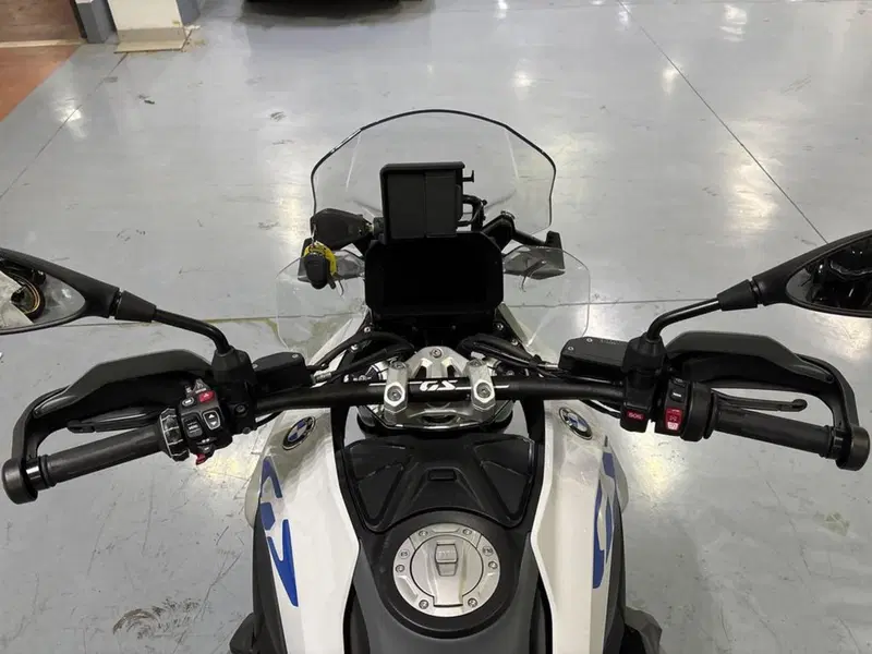 Bmw R 1300 GS (2023 - 26) (7)
