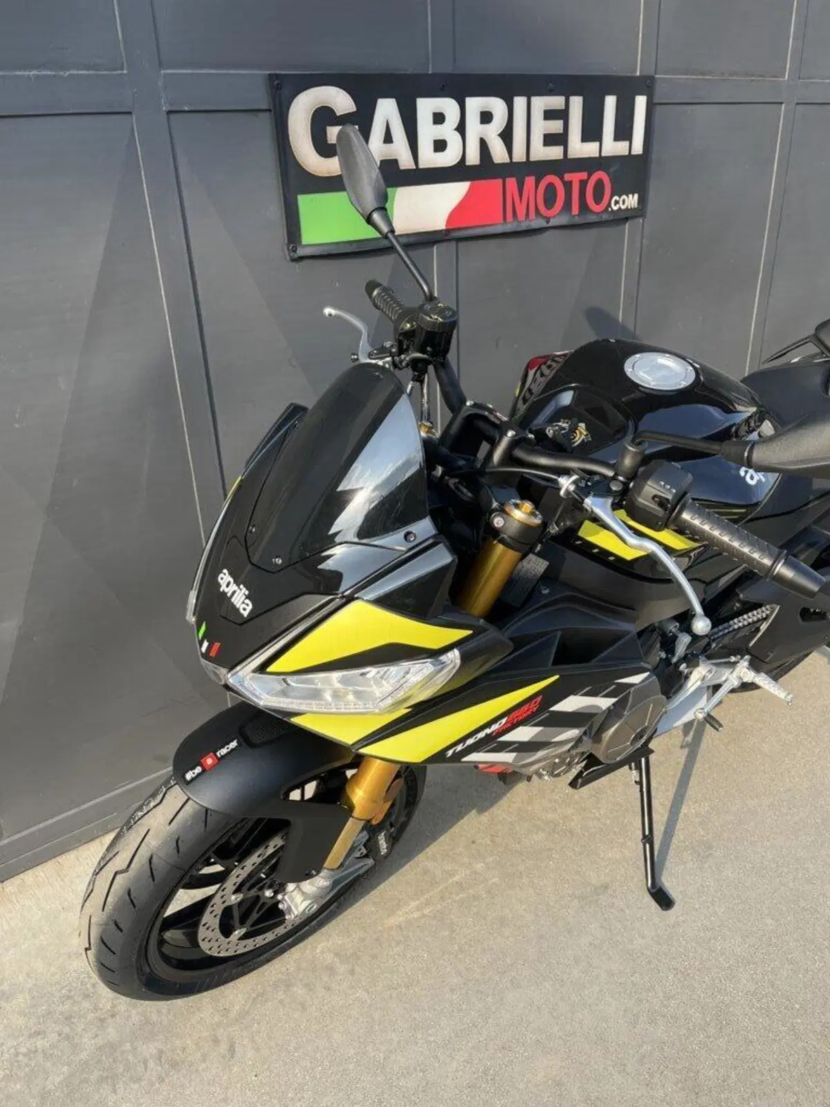 Aprilia Tuono 660 Factory (2025 - 26) (2)