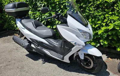 Suzuki Burgman AN 400 (2017 - 20) usata