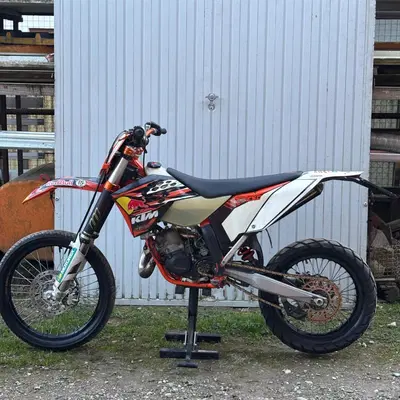 KTM 125 EXC Six Days (2011) usata