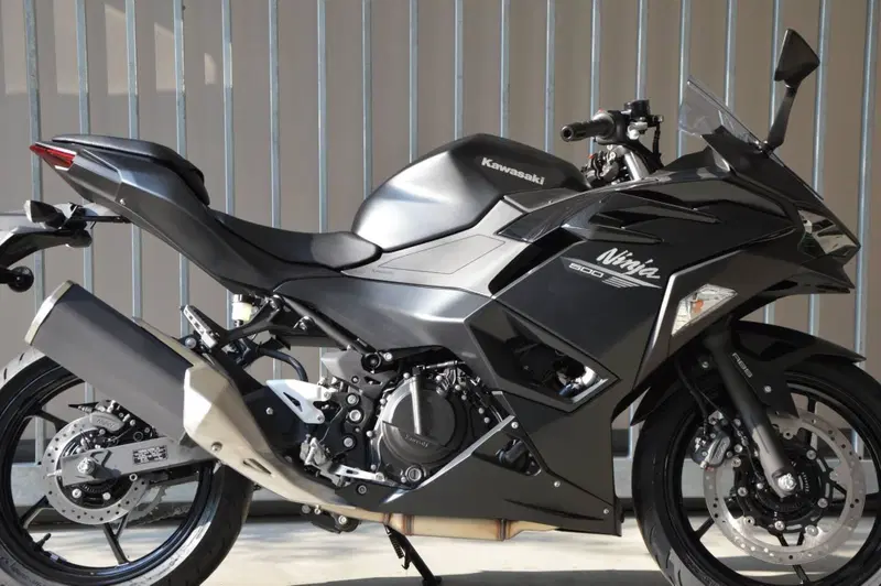Kawasaki Ninja 500 (2024 - 26) (2)