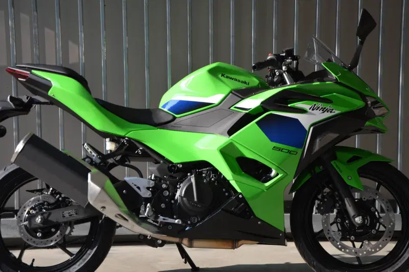 Kawasaki Ninja 500 SE (2024 - 26) (2)