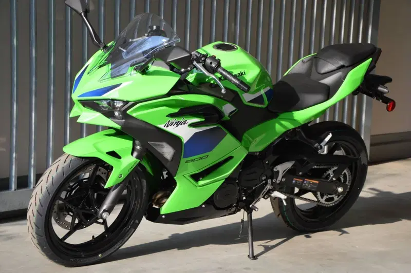 Kawasaki Ninja 500 SE (2024 - 26) (7)