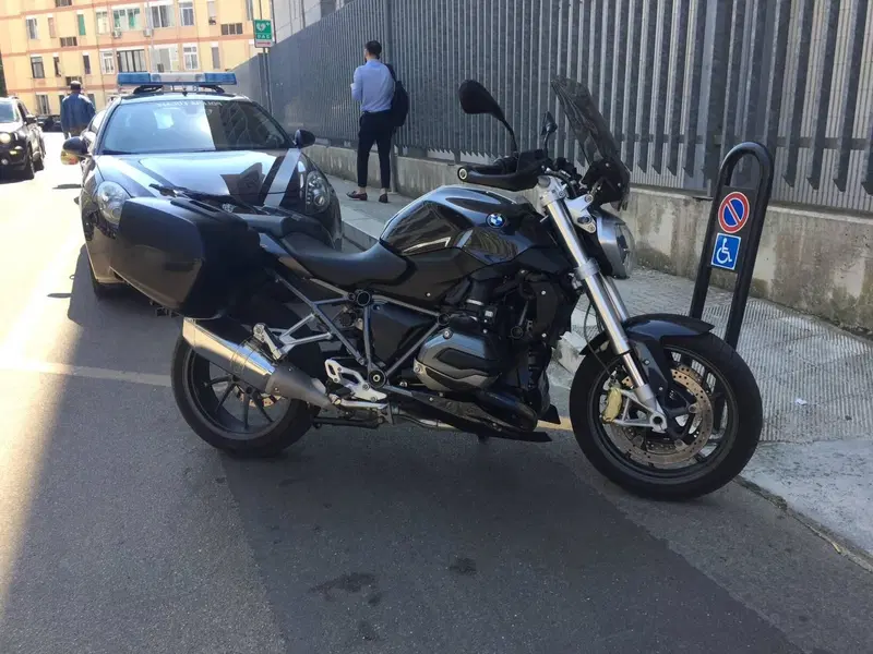 Bmw R 1200 R (2015 - 16)