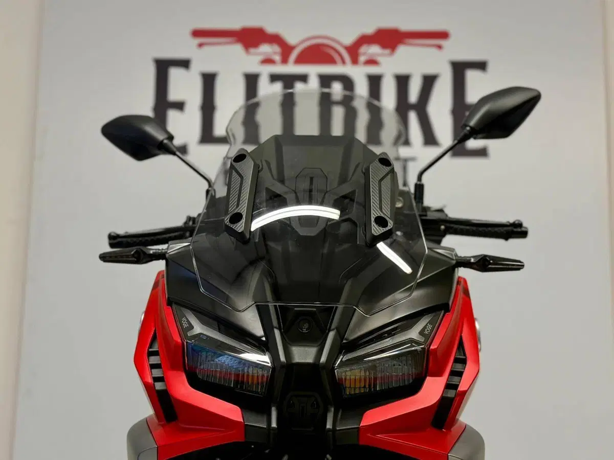 Voge Sfida SR1 ADV (2023 - 26) (9)