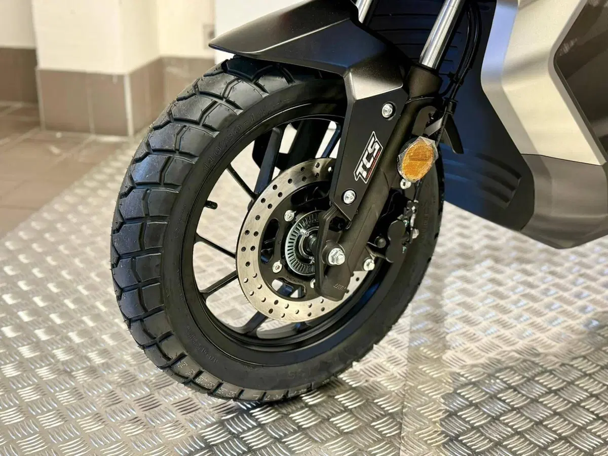 Voge Sfida SR1 ADV (2023 - 26) (19)