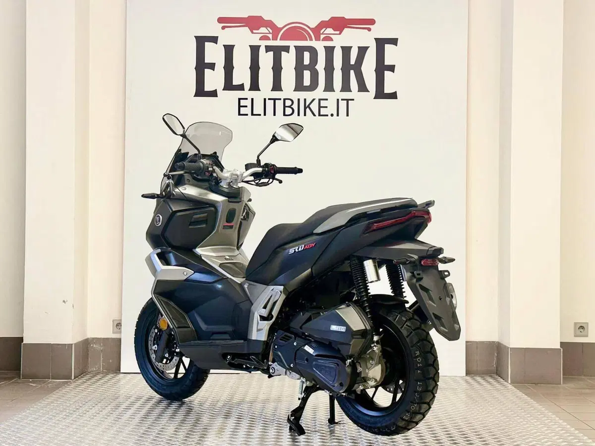 Voge Sfida SR2 ADV (2026) (8)