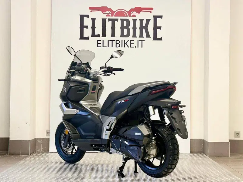 Voge Sfida SR2 ADV (2026) (8)