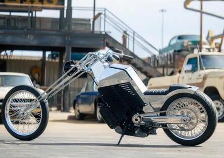Chopper elettrici: provocazione o visione? Gas Monkey Garage e Holt giocano agli eretici
