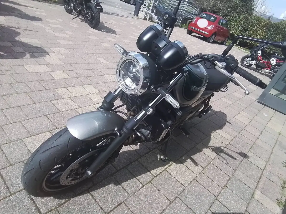Kawasaki Z 650 RS (2022 - 24) (10)