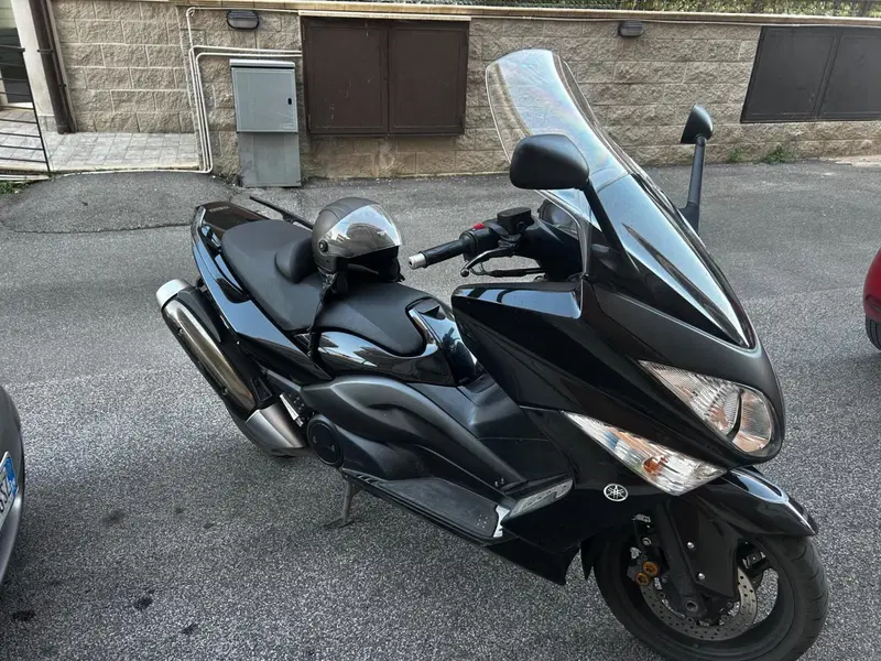 Yamaha T-Max 500 (2008 - 12) (4)