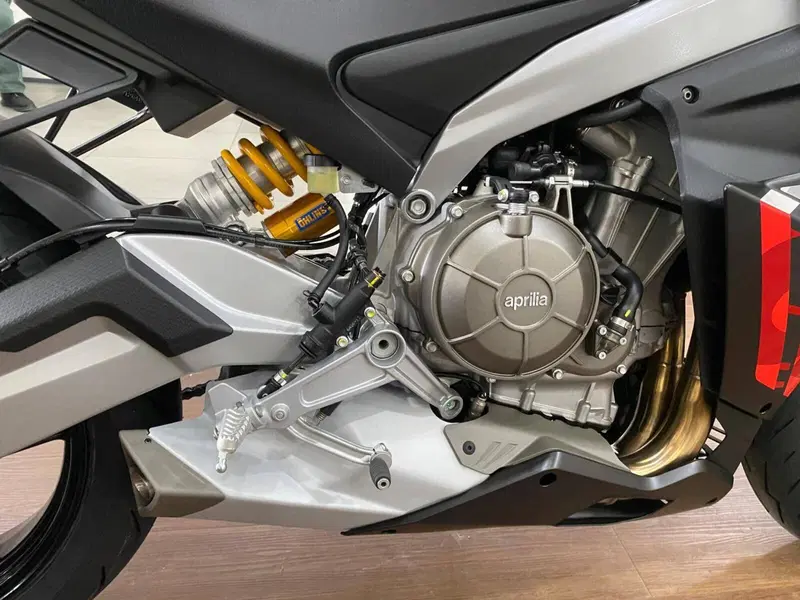 Aprilia RS 660 Factory (2025 - 26) (9)