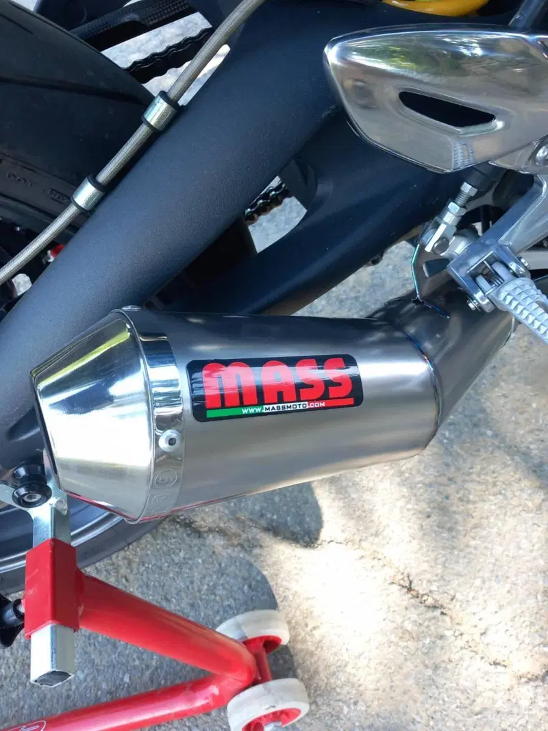 Triumph Street Triple R (2009 - 12) (15)