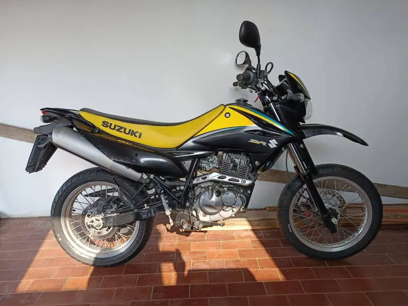 Suzuki DR 125 SM (2009 - 13) (6)