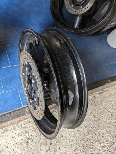 Cerchi originali Yamaha R1