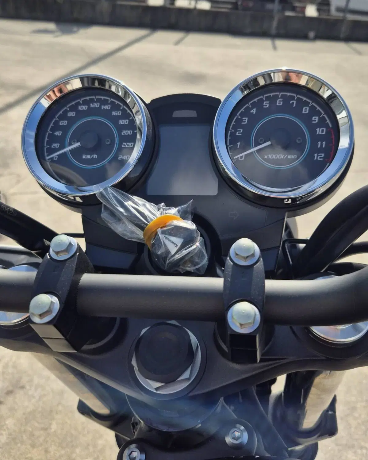 Kawasaki Z 650 RS (2025 - 26) (5)