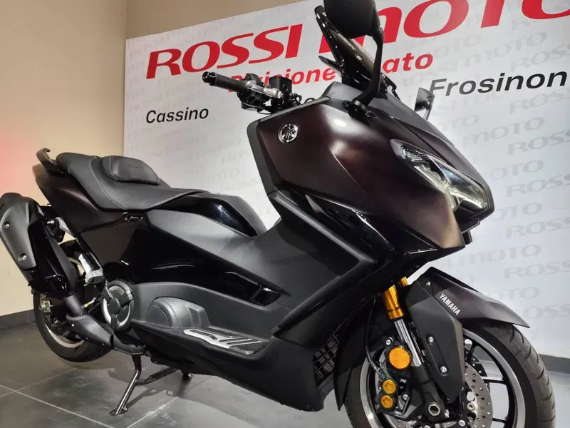 Yamaha T-Max 560 (2025 - 26) (3)