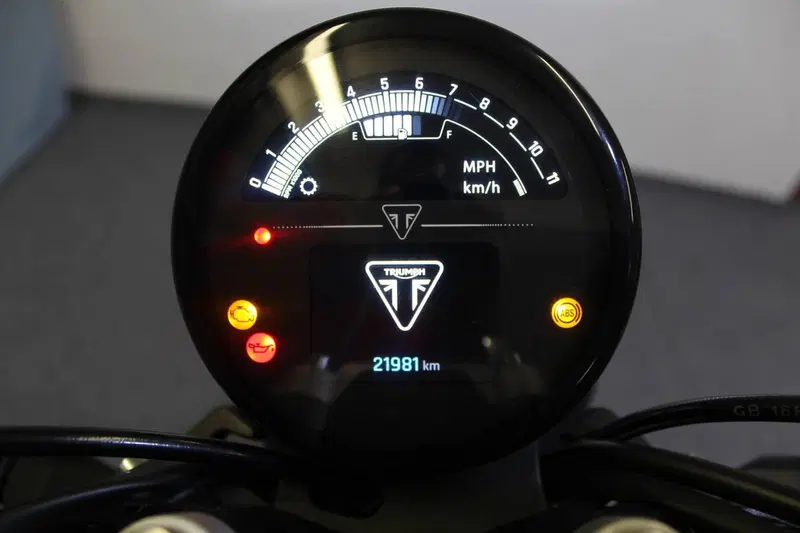 Triumph Trident 660 (2021 - 24) (3)