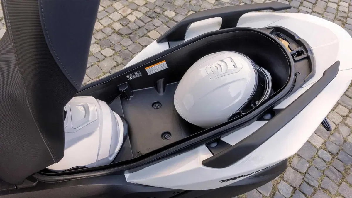Yamaha Tricity 300 Tricity 300 (2027) (15)