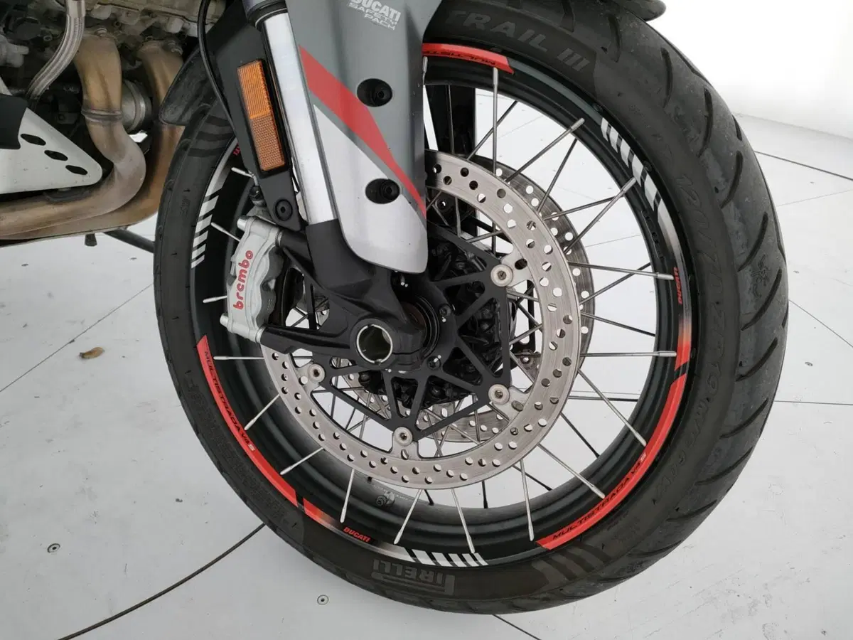 Ducati Multistrada V4 S (2021 - 24) (14)