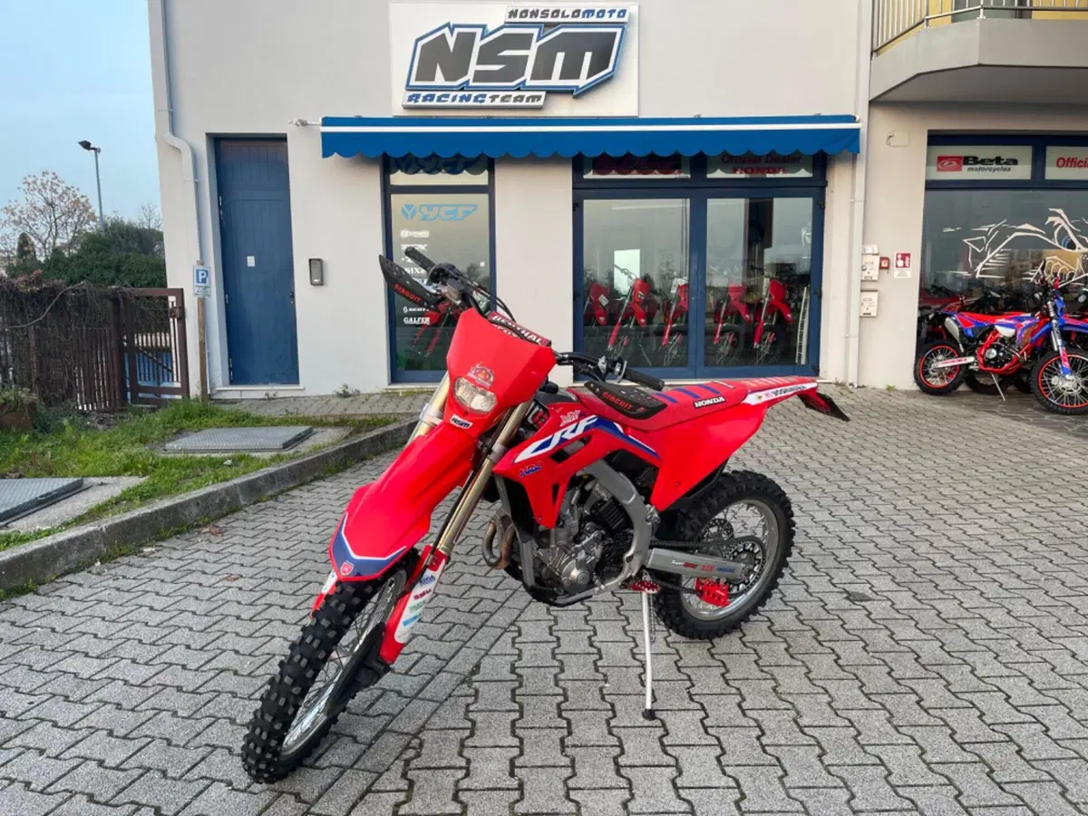 Honda CRF 250R (2022)