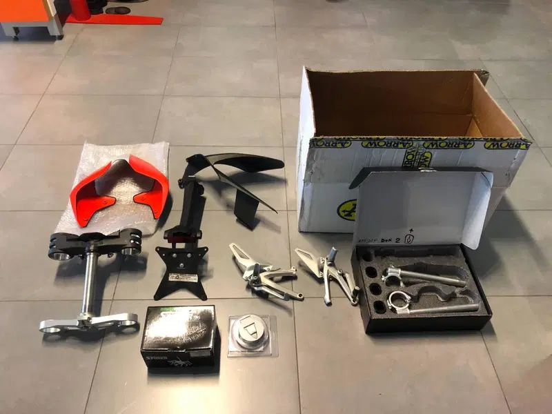 Ducati Panigale V4 S 1100 Corse (2019) (6)