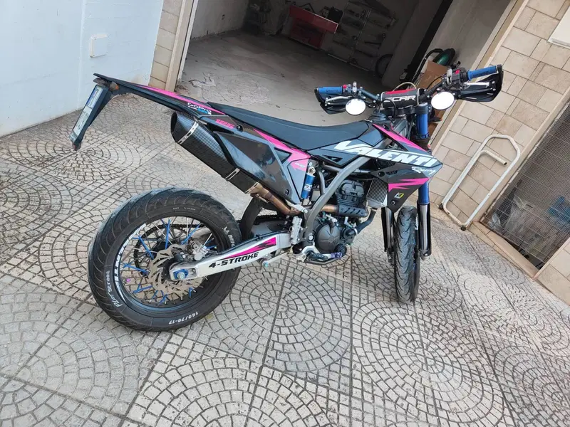 Valenti Racing RME 125 Z (2023 - 26) (2)