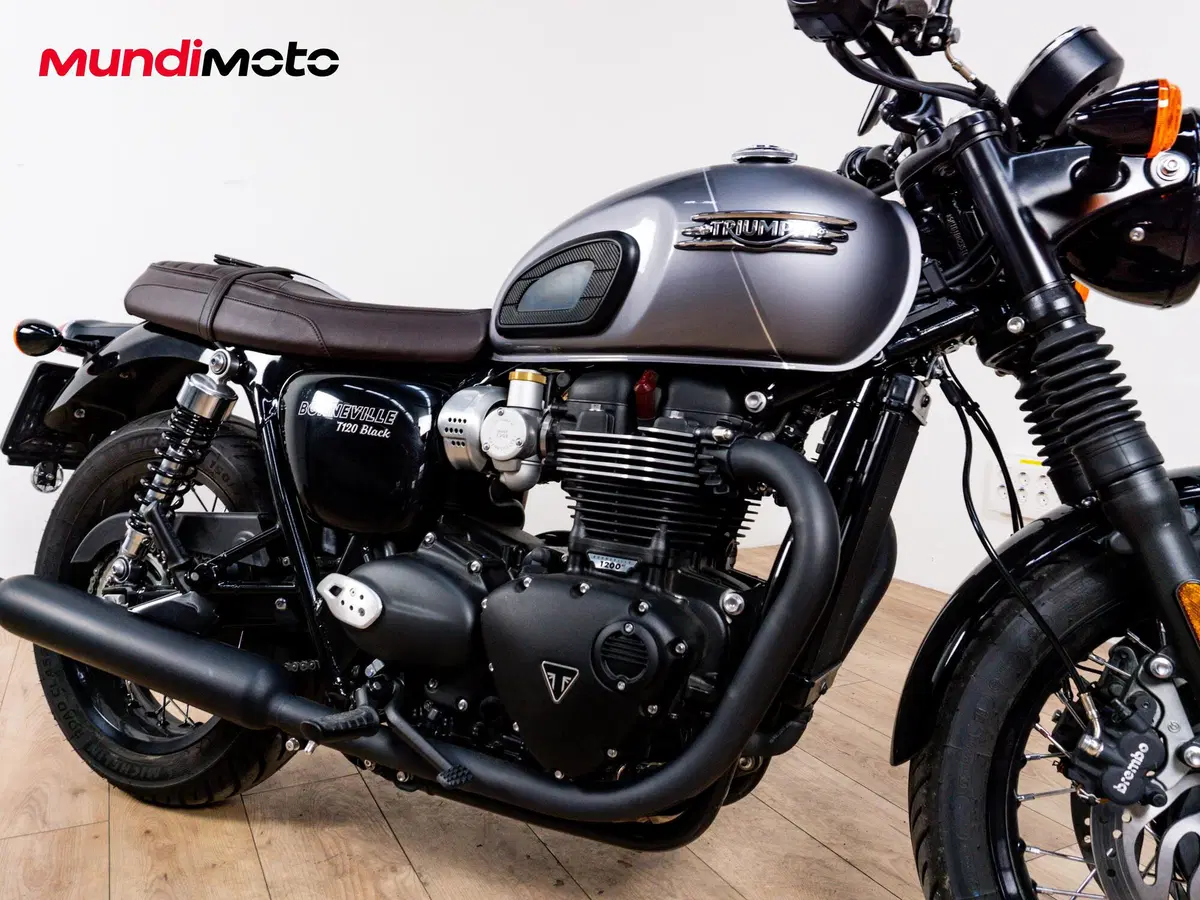 Triumph Bonneville T120 Black (2026) (4)