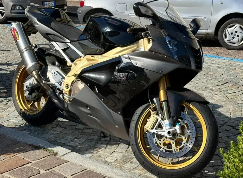 Aprilia RSV 1000 R Factory (2006 - 09) (12)