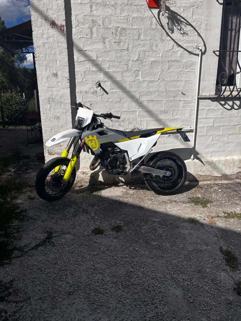 Husqvarna TC 125 (2024) (12)