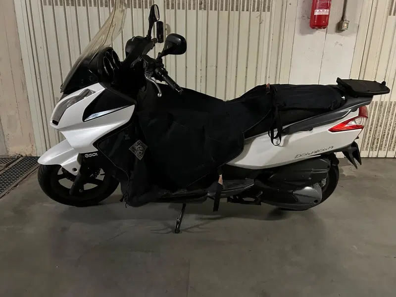 Kymco Downtown 300i (2009 - 17)