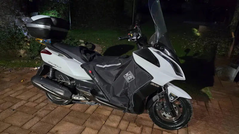 Kymco Downtown 300i ABS (2009 - 17)