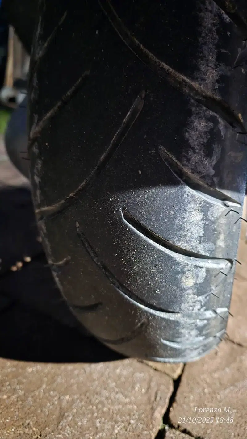 Kymco Downtown 300i ABS (2009 - 17) (6)