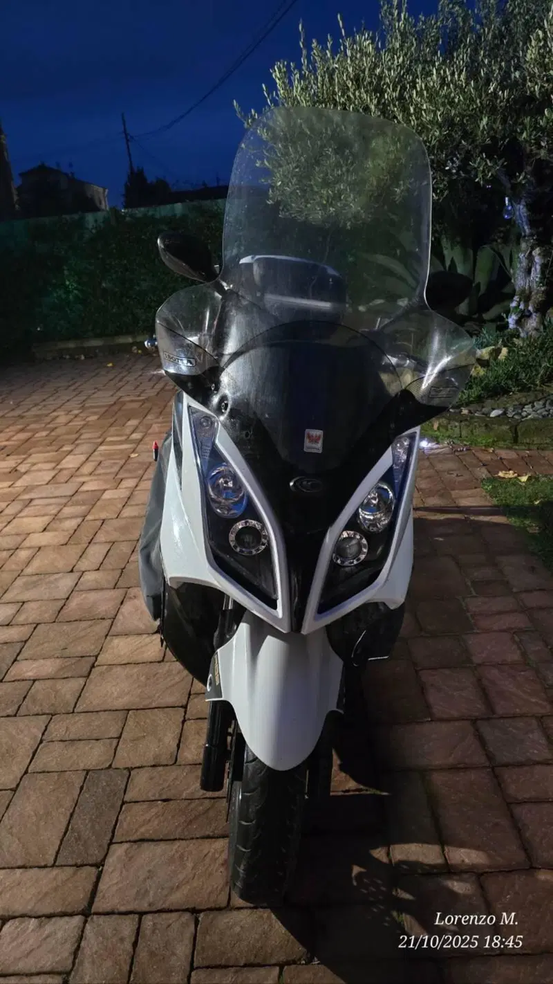 Kymco Downtown 300i ABS (2009 - 17) (7)