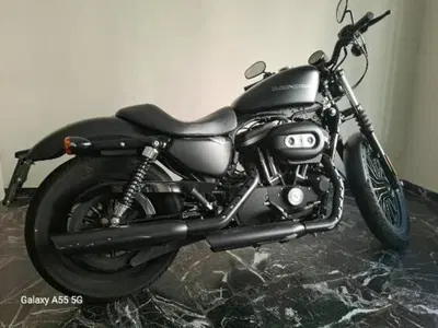 Harley-Davidson 883 Iron (2009 - 11) - XL 883N usata