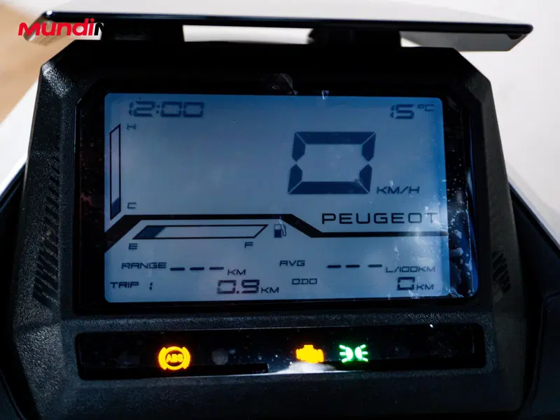 Peugeot Tweet 200 FL GT (2025 - 26) (12)