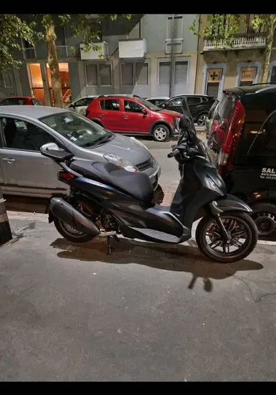 Piaggio Beverly 300 S ABS-ASR (2021 - 25) usata