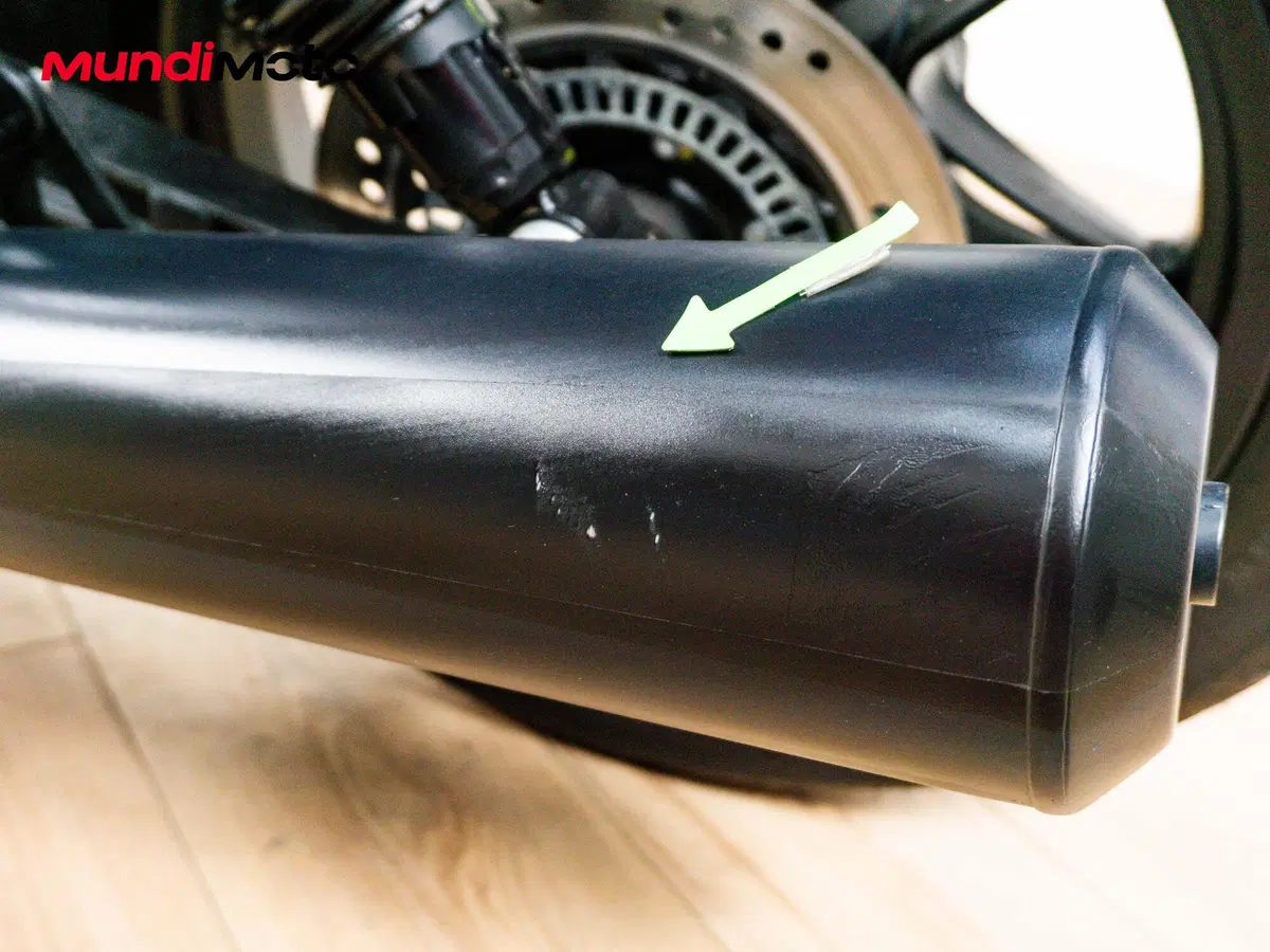 Moto Guzzi V7 Stone Corsa (2023 - 25) (13)