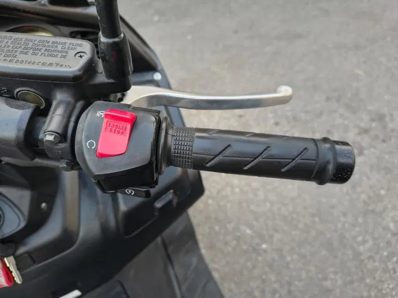 Honda Silver Wing 400 (2006 - 09) (7)