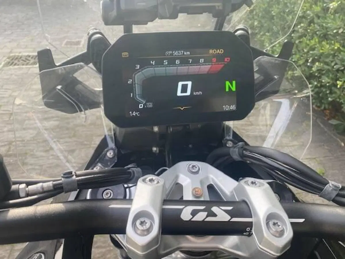 Bmw R 1300 GS Triple Black (2023 - 26) (6)