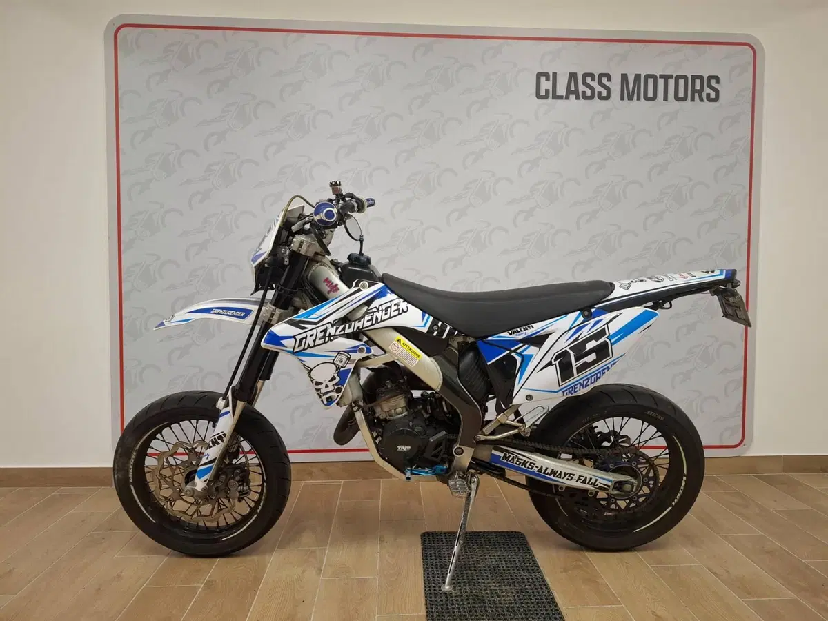 Valenti Racing SM 50 (2015 - 22)