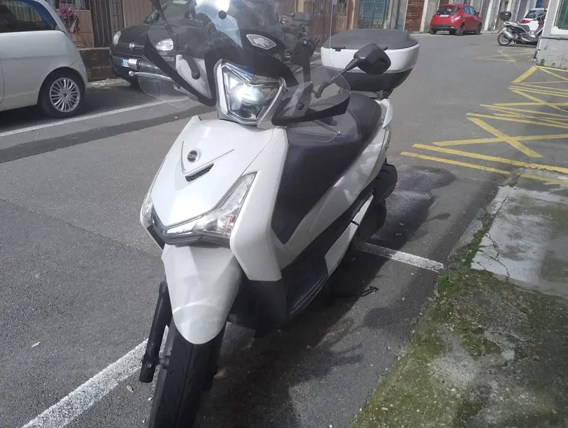 Sym HD 300 (2021 - 25) (4)
