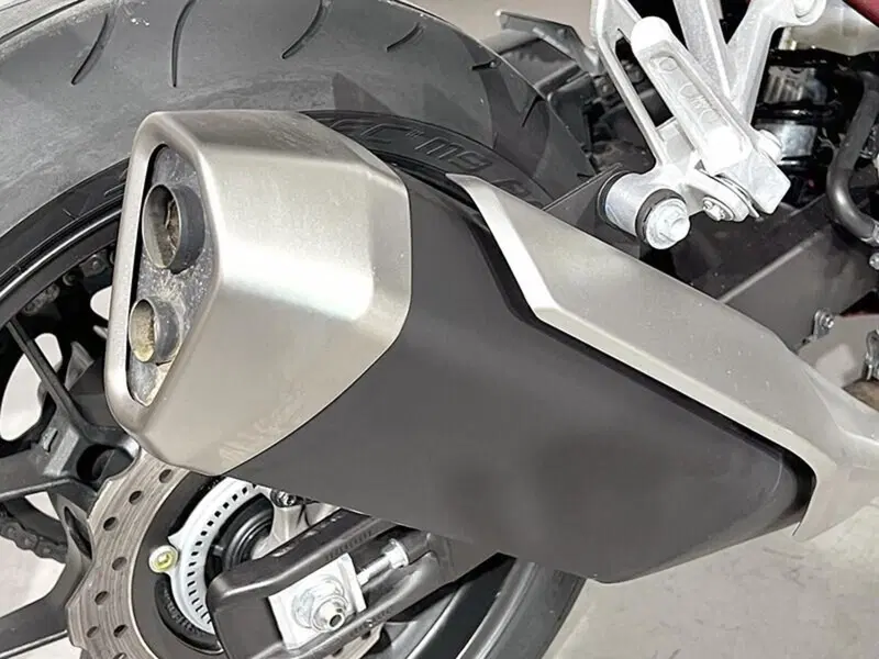 Honda CB 750 Hornet (2023 - 24) (3)